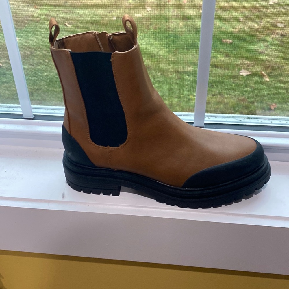 American eagle boots